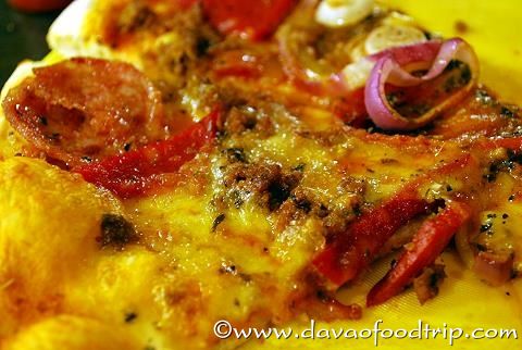 Boyds Pizza House - Garlic Bread House: Meaty Jeff Special